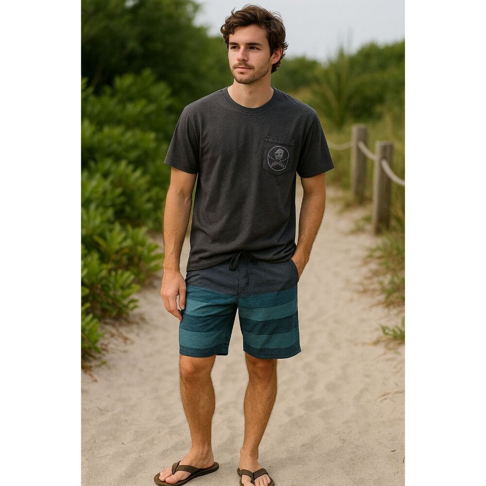 Salt Life Graphic Tee L Gray Skull Crossbones Surf Beachwear Grunge Skater